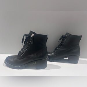 Also Women's Black Lace-Up Block Heel Ankle Boots - size 8